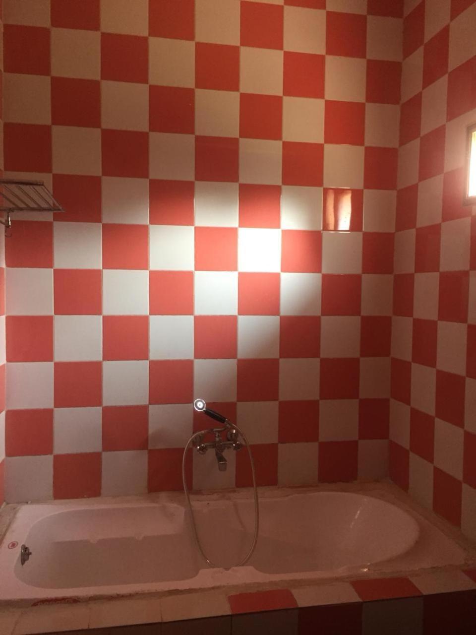 Ave Maria Guest House 칸돌림 외부 사진